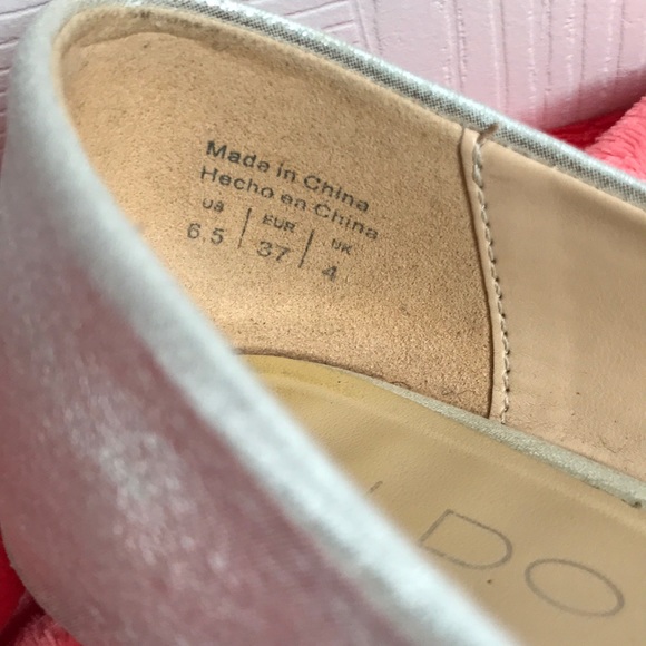 Silver Jewelled Pointed Toe Flats - Picture 3 of 4